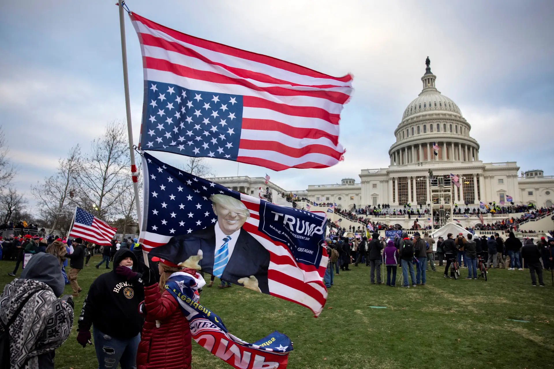 EUA 2024: Trump e Biden podem garantir nomeação dos seus partidos já esta semana