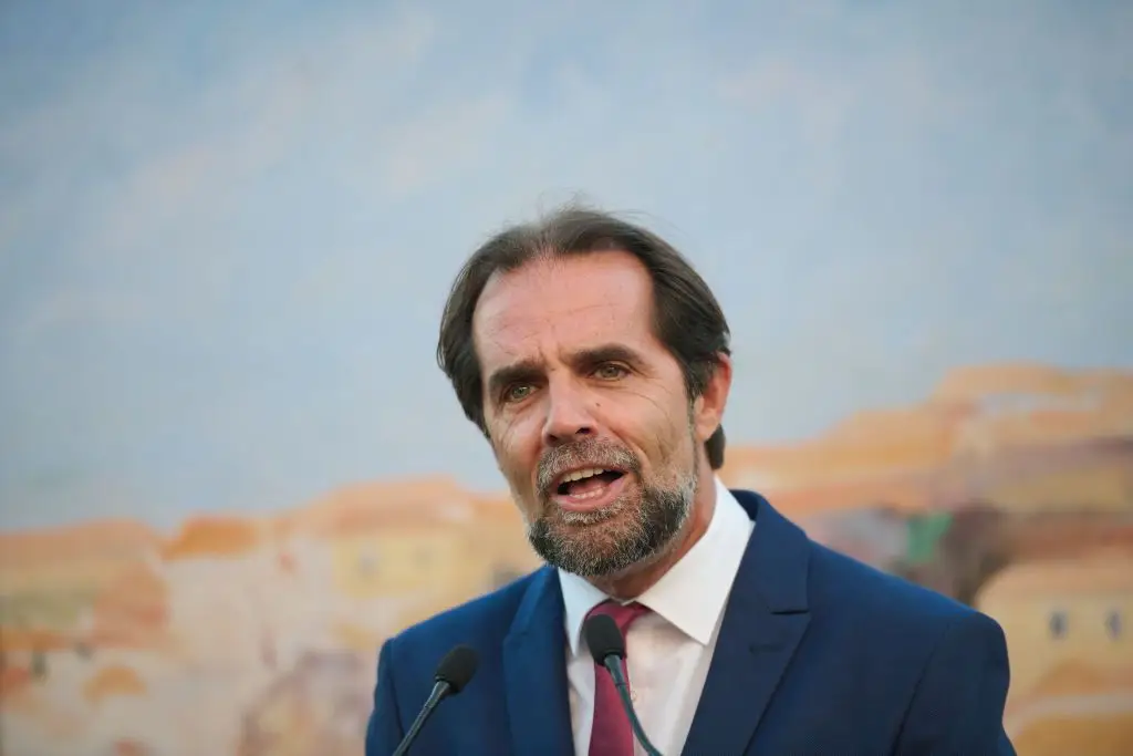 Chega entrega moção de censura do Governo Regional da Madeira