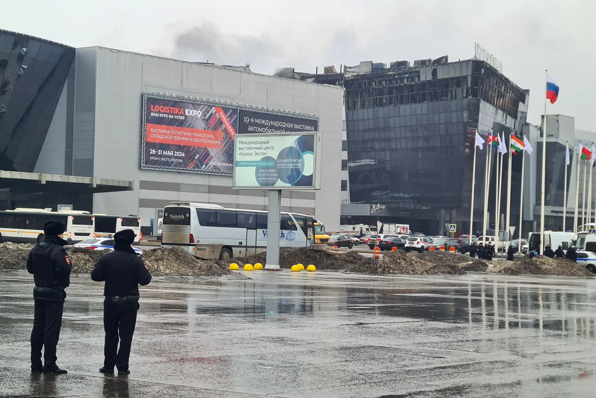 Moscovo acorda cinzenta e em choque com ataque terrorista