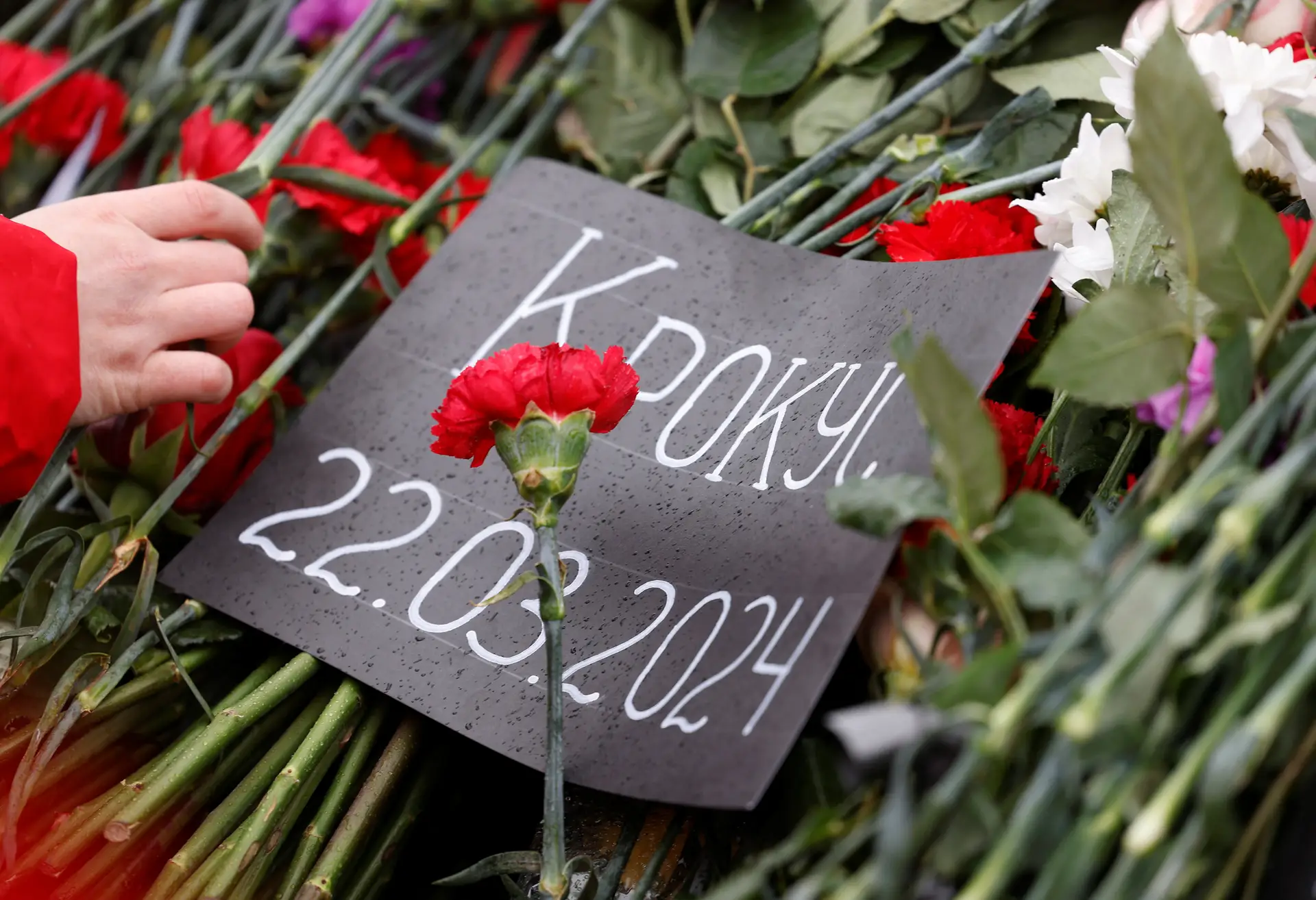 Sobe para 137 o número de mortos no ataque em Moscovo