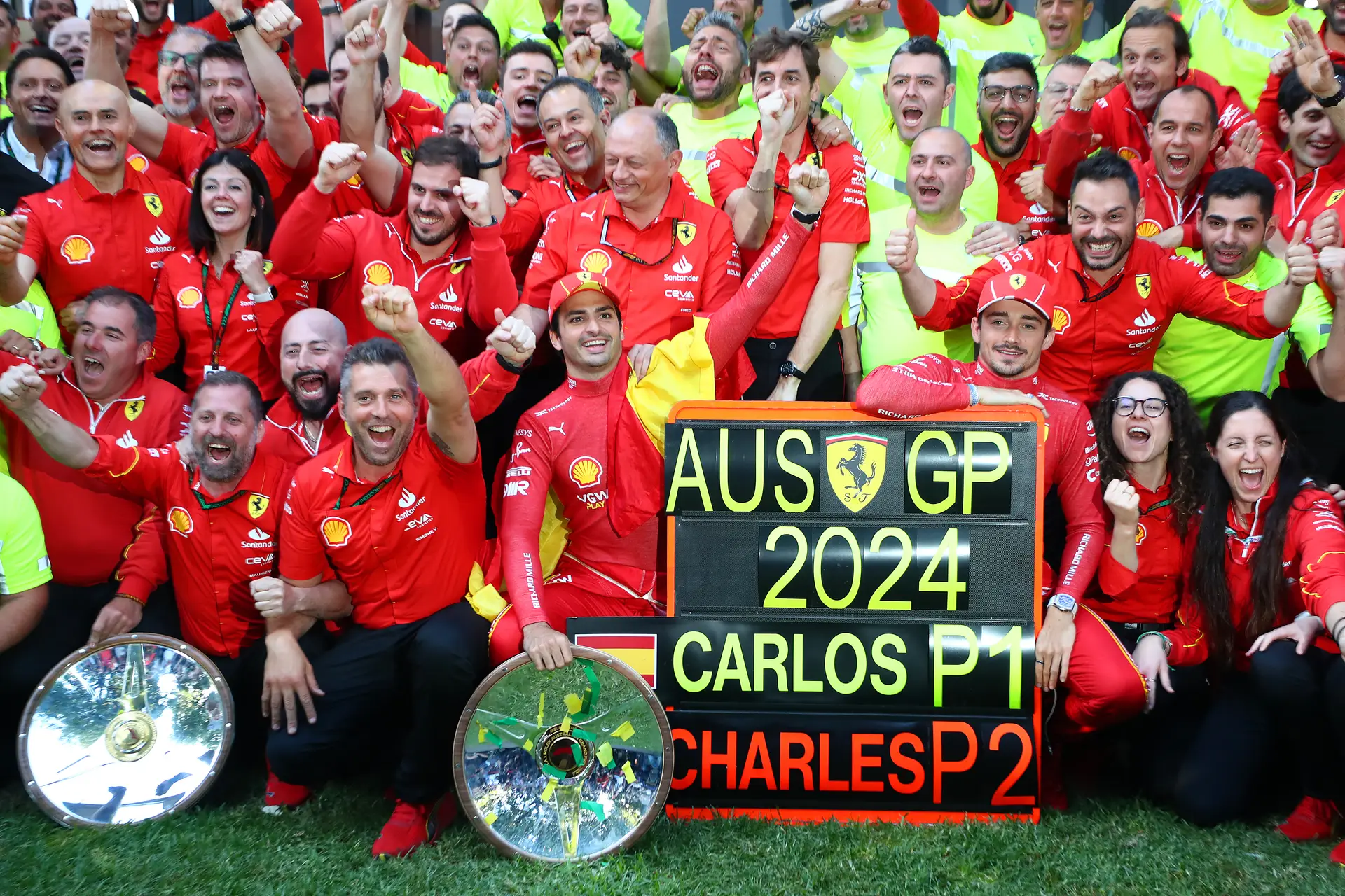 Formule 1 : victoire de Sainz et doublé de Ferrari au GP d’Australie
