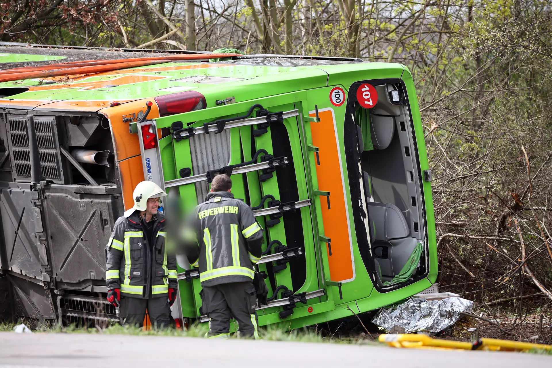 Acidente de autocarro faz pelo menos cinco mortos na Alemanha