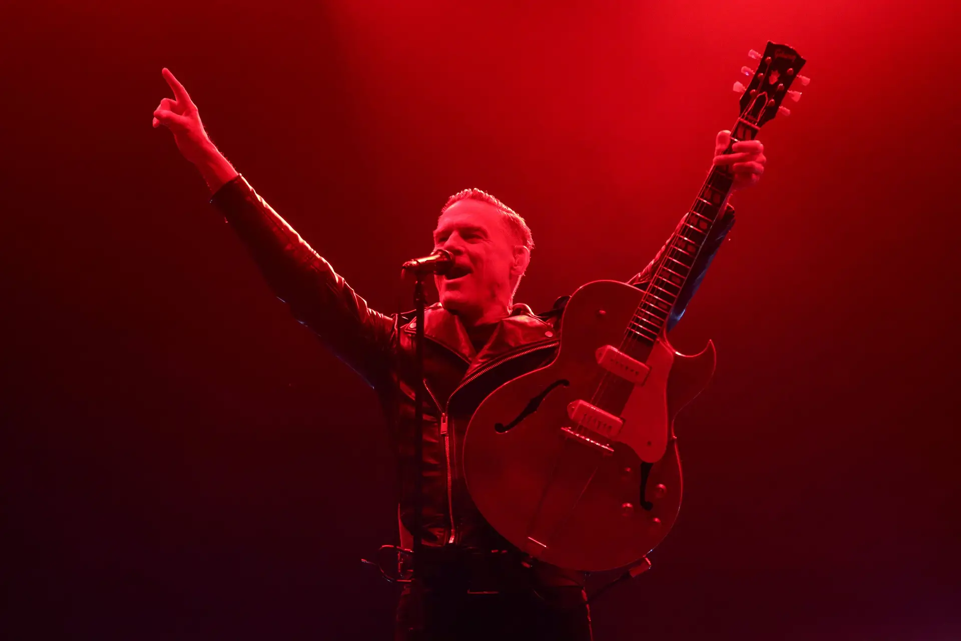 Bryan Adams anuncia mais dois concertos em Portugal