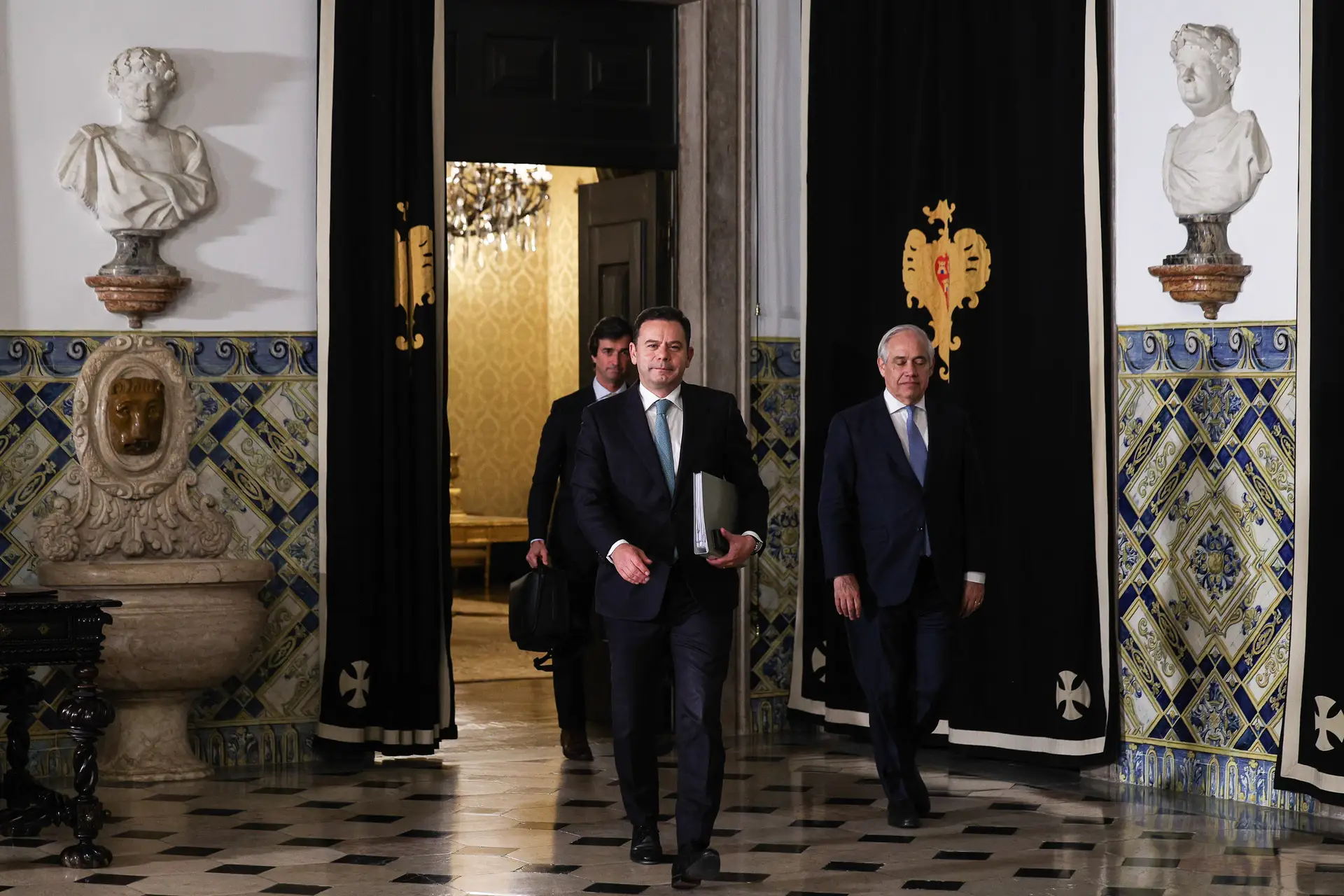 Dez ministros, sete ministras compõem o XXIV Governo, liderado por Luís Montenegro