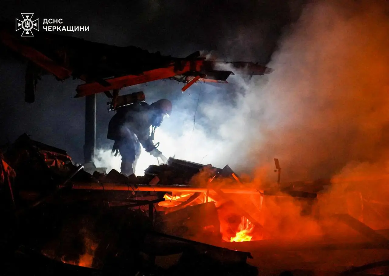 Guerra na Ucrânia: ataques aéreos russos atingem três centrais elétricas