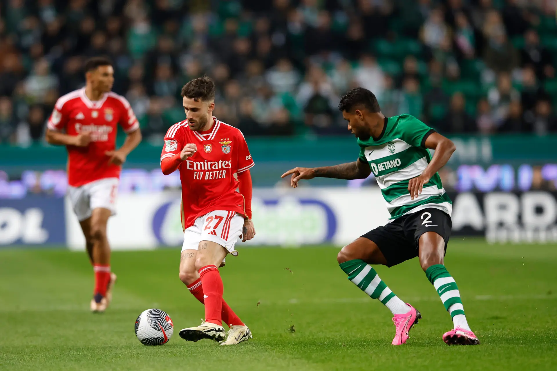 Benfica tem mais 25 vitórias do que o Sporting em 318 jogos SIC Notícias