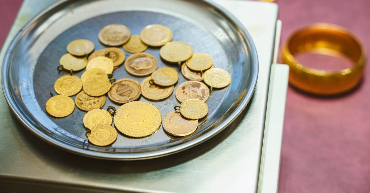 Drei Räuber stehlen 48.000 Euro in Gold aus einem Pfandhaus in Lissabon