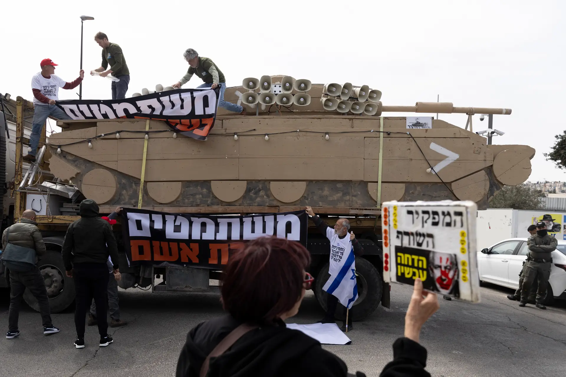 Fim da isenção militar: exército de Israel começa a chamar ultraortodoxos