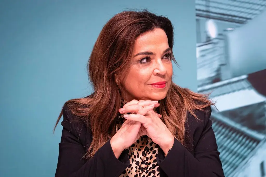 Socialista Luísa Salgueiro defende "equilíbrio negocial" entre PS e AD
