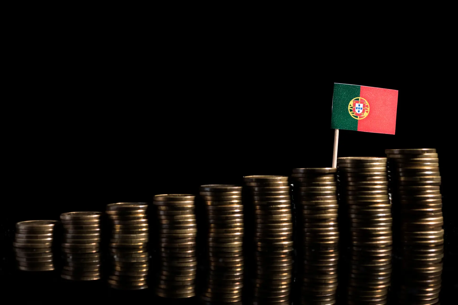 Economia cresce 2,7% no 4.º trimestre de 2024 e 1,9% no conjunto do ano