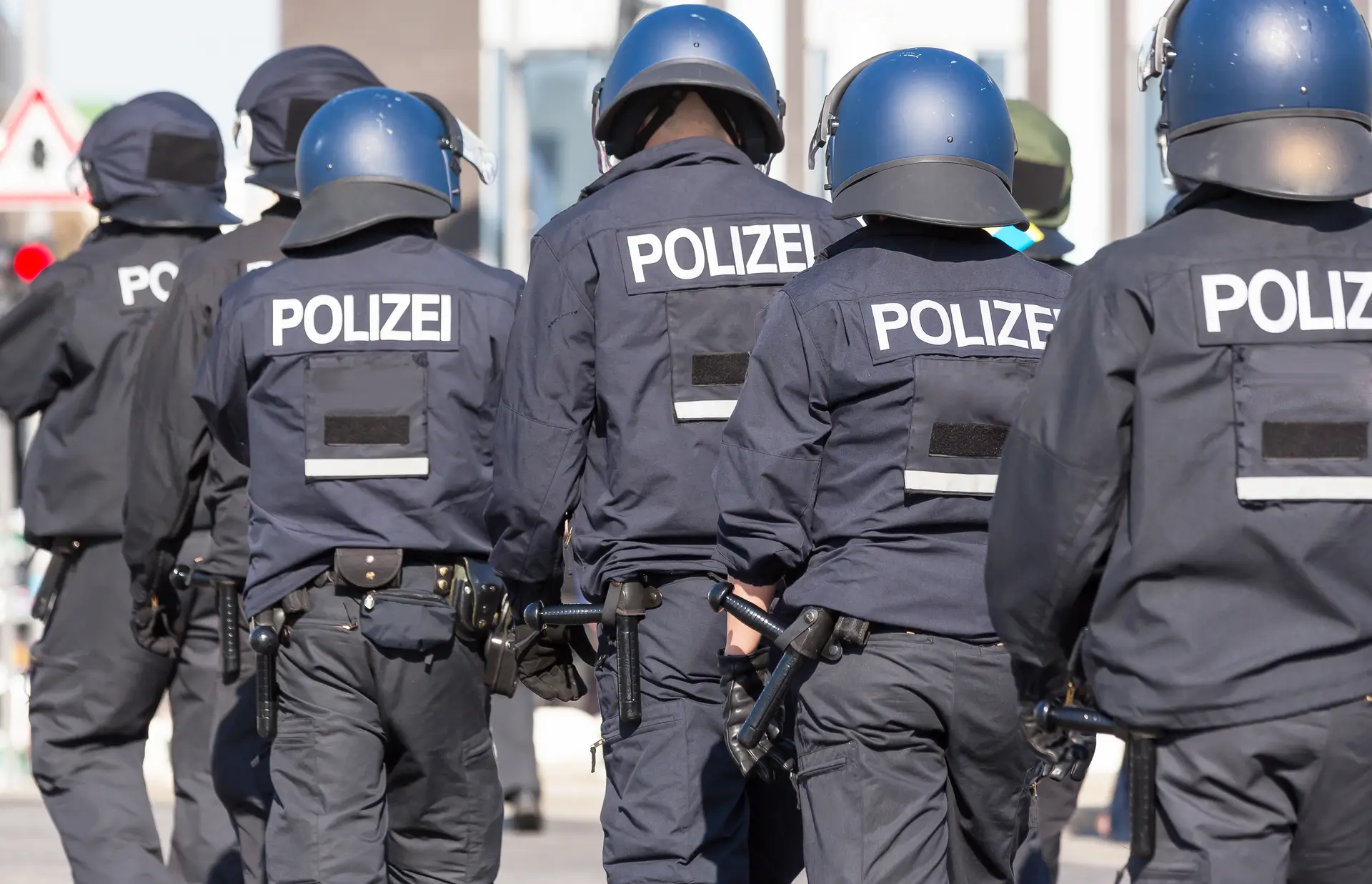 Polícia alemã detém dois alegados espiões russos