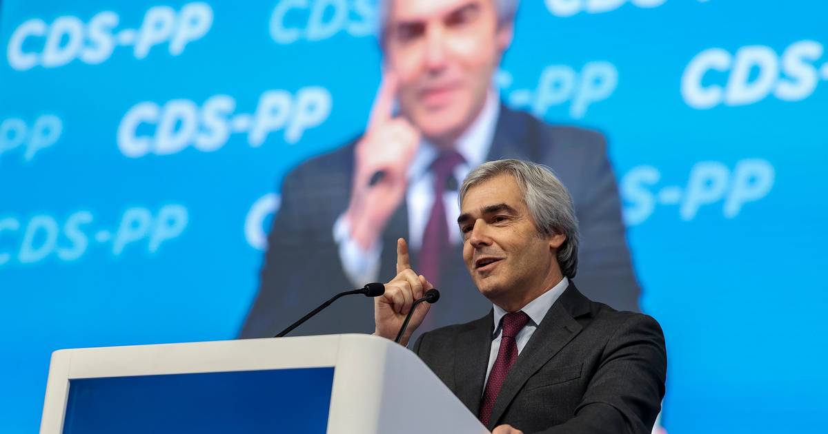 Congresso do CDS arranca hoje com votação da moção dos candidatos à liderança