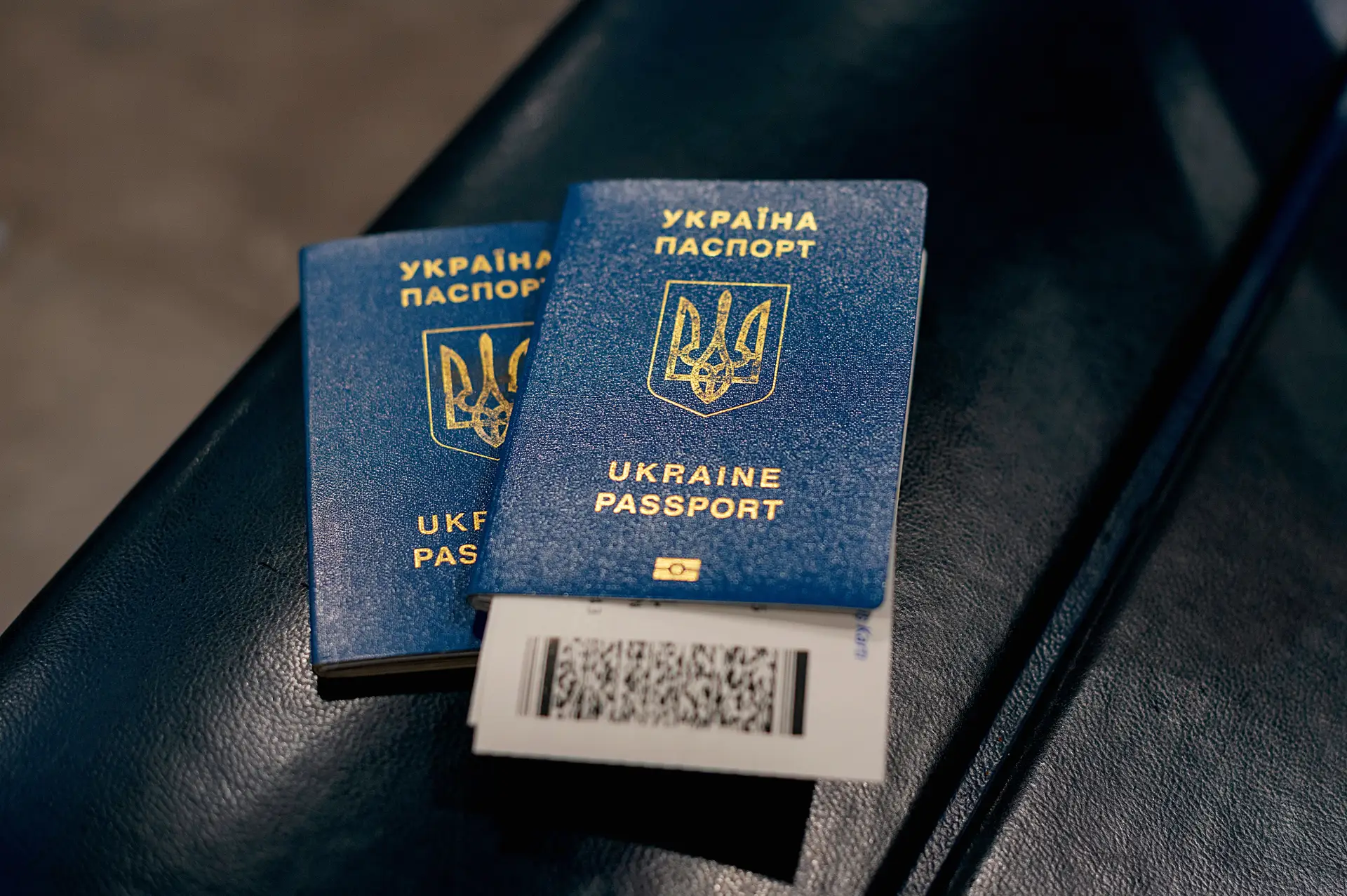 Ucrânia proíbe emissão de passaportes para homens dos 18 e 60 anos no estrangeiro