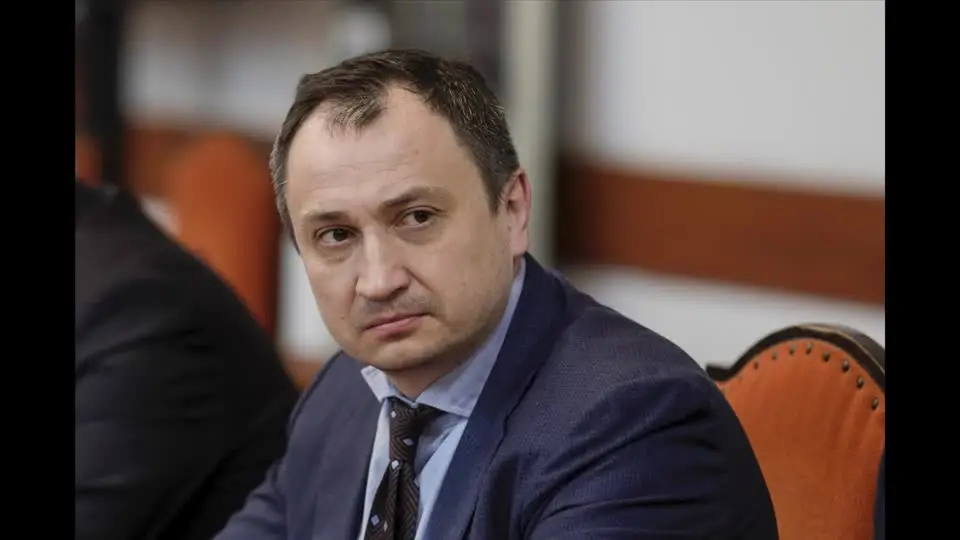 Ministro da Agricultura da Ucrânia pede demissão devido a suspeita de corrupção