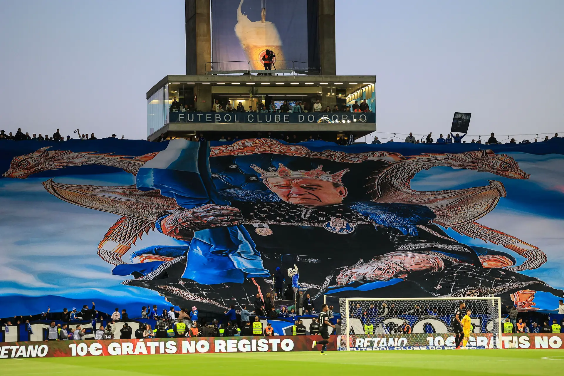 Pinto Da Costa Homenageado Durante O Clássico No Dragão Sic Notícias