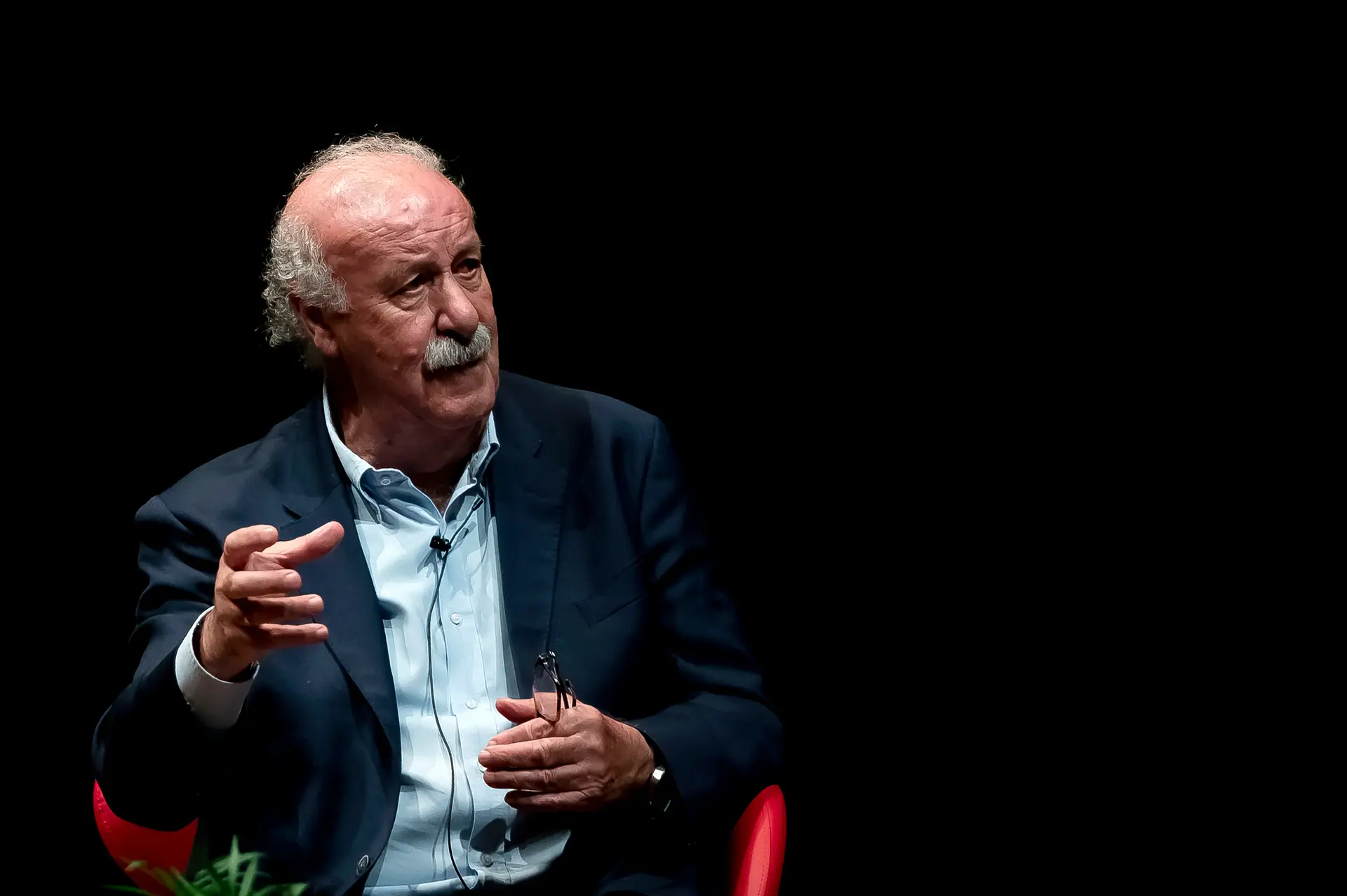 Vicente del Bosque lidera comissão de supervisão à federação espanhola futebol