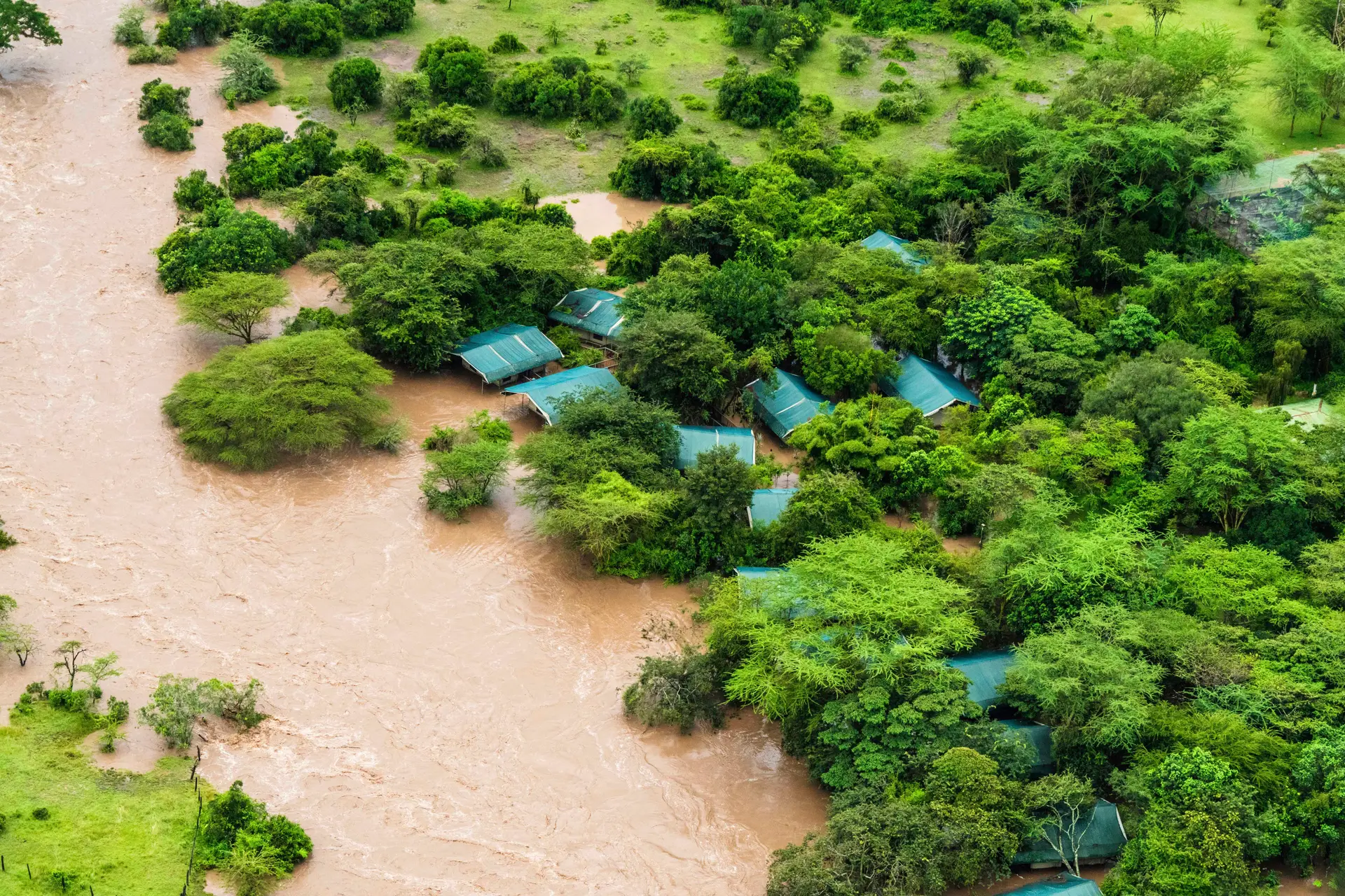 Cerca de 750 mil pessoas afetadas pelas inundações na África Oriental