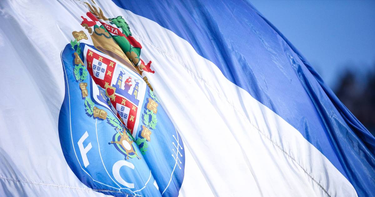 Imigrantes celebram título do FC Porto em Los Angeles: 