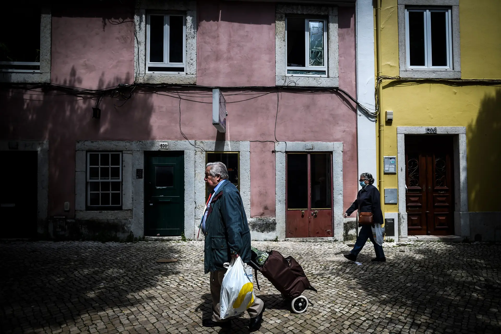 Lisboa aprova proposta para impedir despejos de pessoas acima dos 65 anos