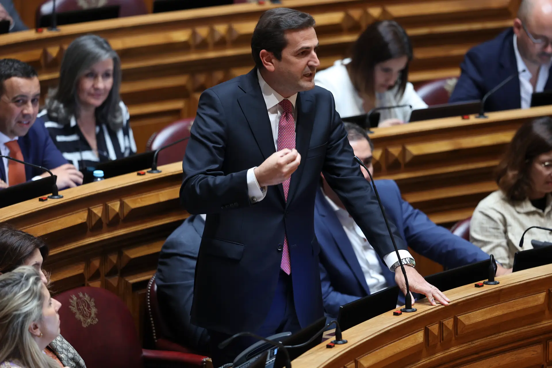"Não tenho dúvidas de que Marques Mendes é um extraordinário candidato"