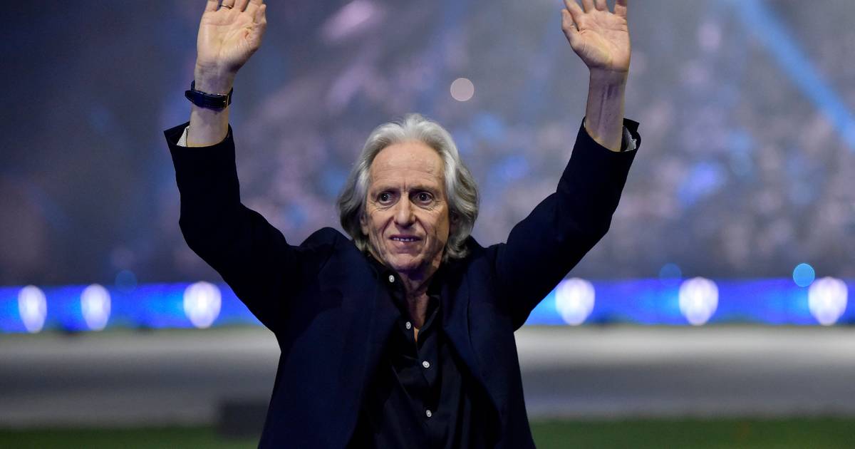 Jorge Jesus despedido do comando técnico do Al Hilal