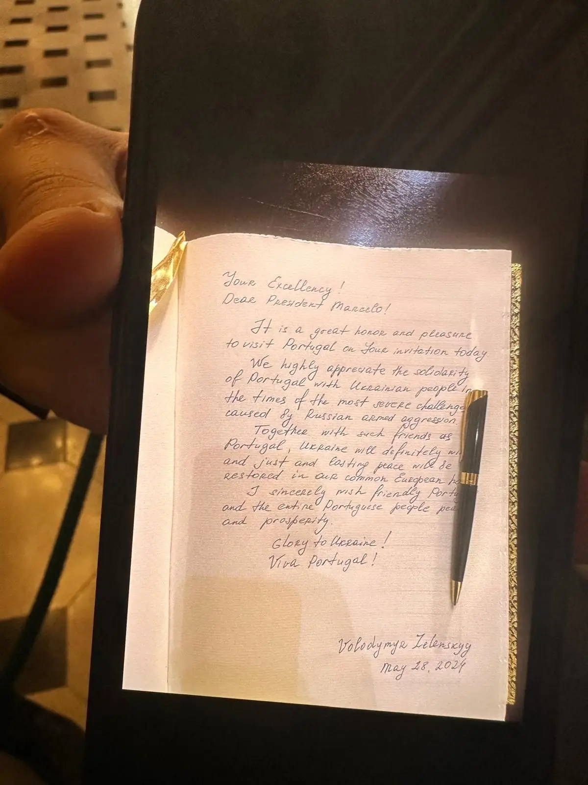 Seis horas e um acordo para 10 anos: assim foi a visita de Zelensky a Portugal