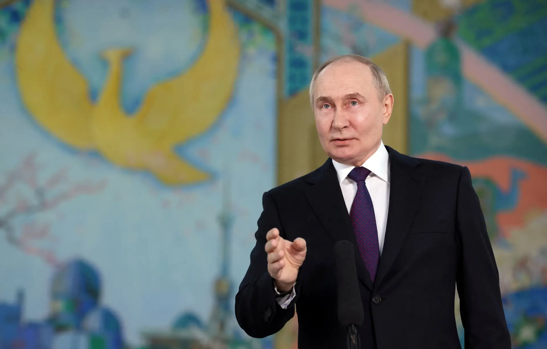 “Graves consequências”: Putin deixa aviso à Europa sobre uso de armas da NATO