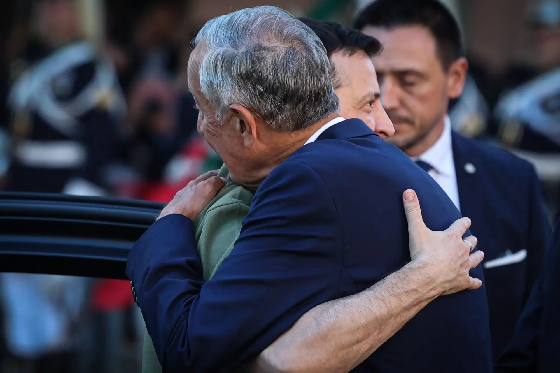 Seis horas e um acordo para 10 anos: assim foi a visita de Zelensky a Portugal