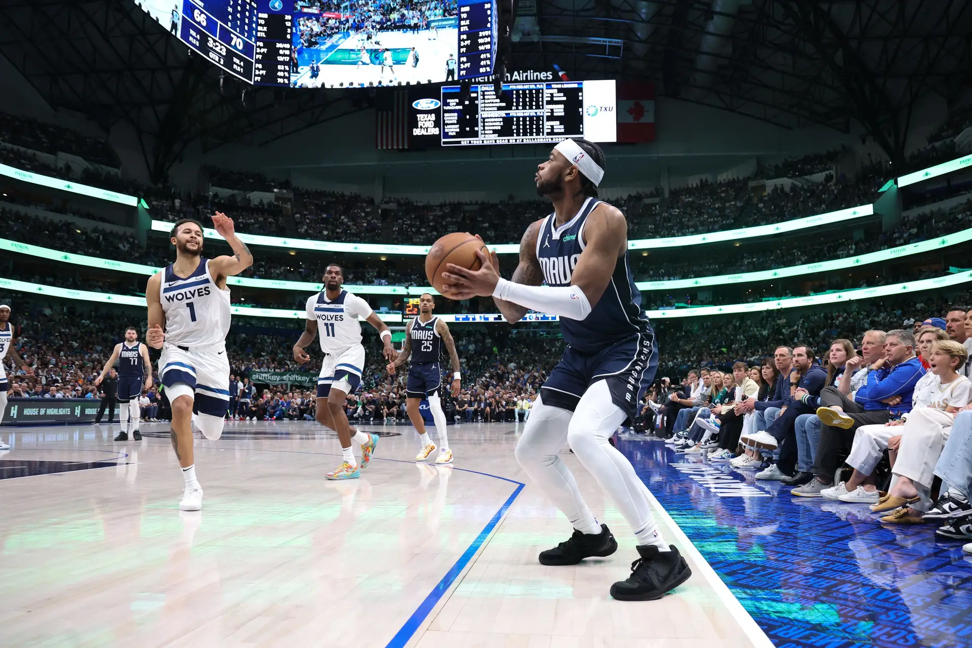 NBA: Timberwolves vencem Mavericks e reduzem desvantagem na final da Conferência Este