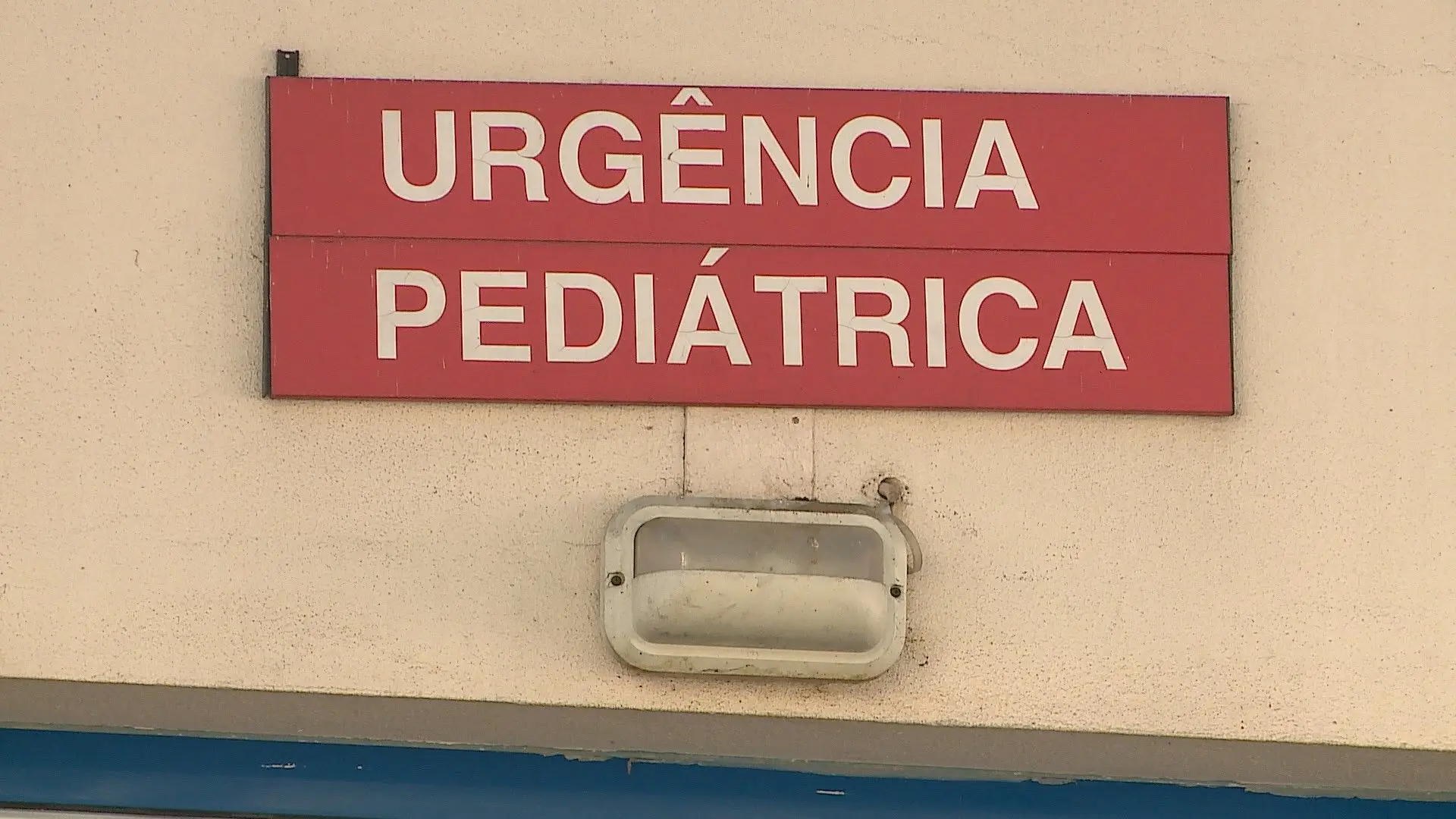 Cinco urgências fechadas no sábado e seis no domingo