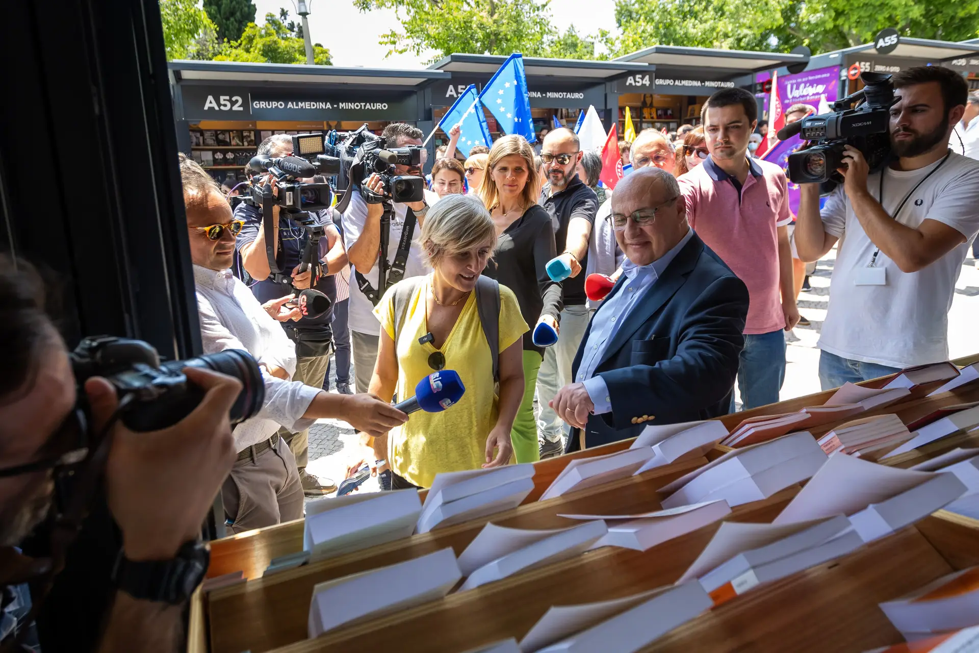 Europeias: Temido recomenda a Bugalho livro sobre vida e obra de Simone Veil
