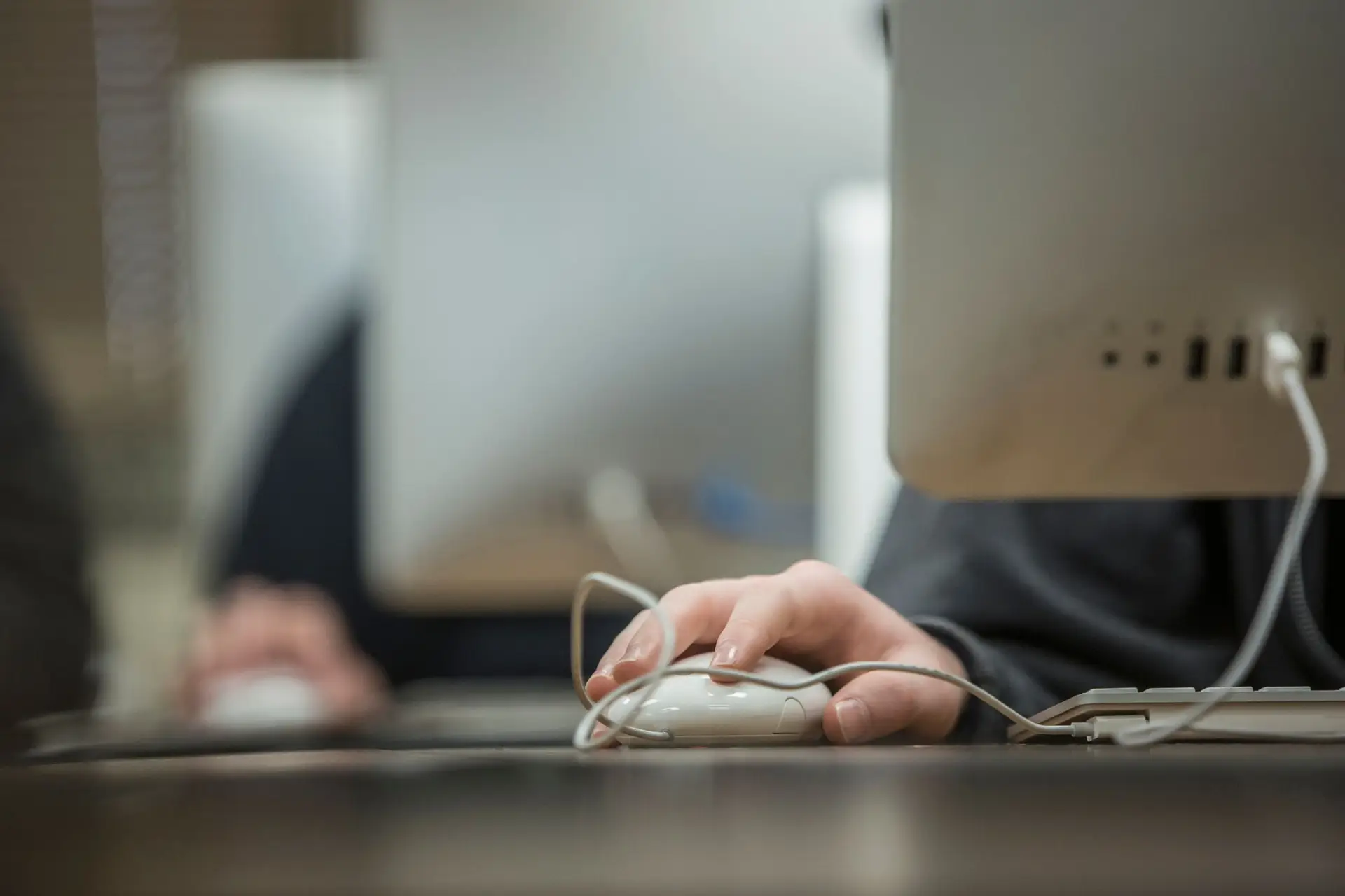 Teachers' strike threatens the start of digital examinations