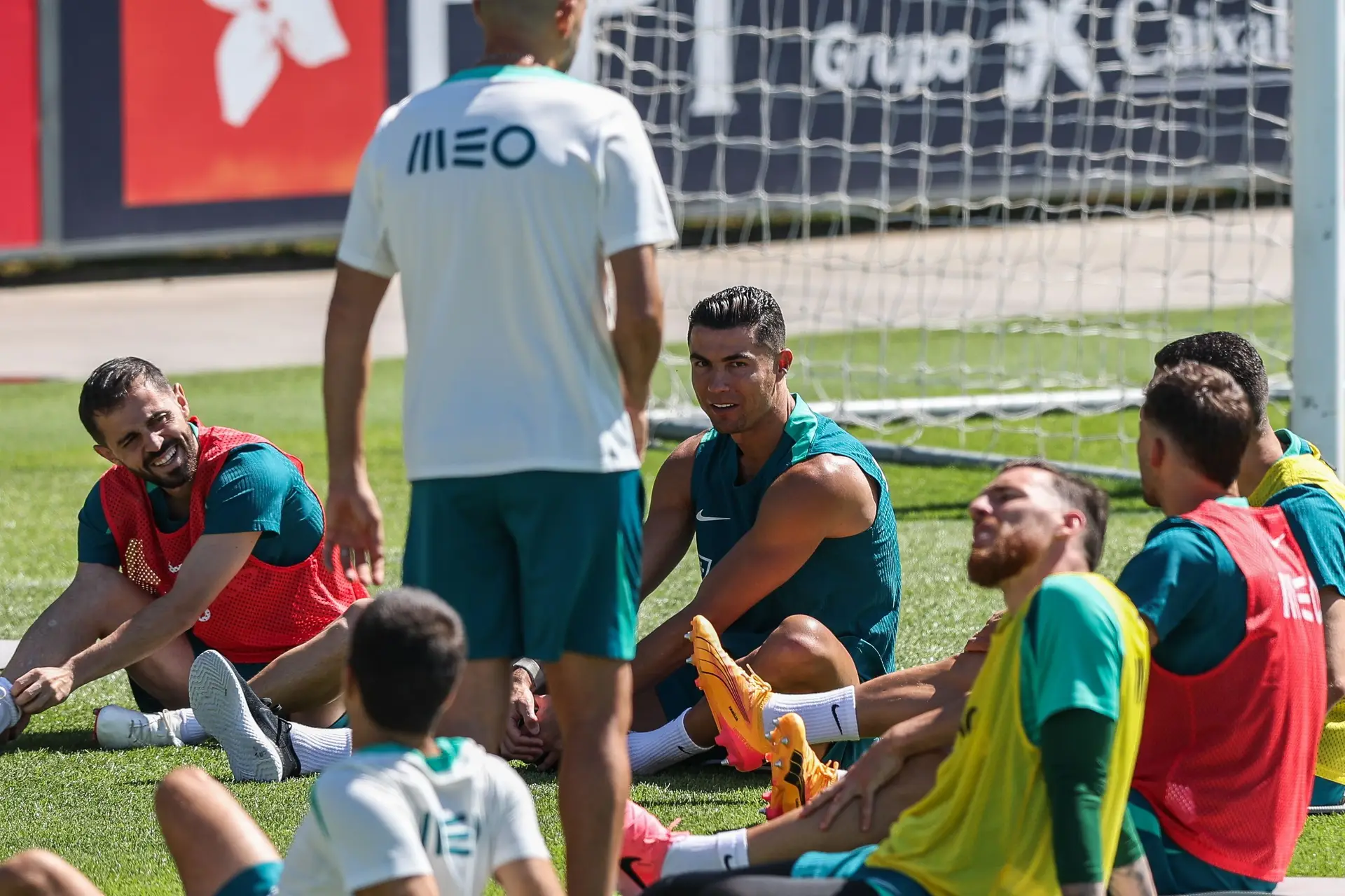 Portugal cumpre primeiro treino na Alemanha em sessão aberta