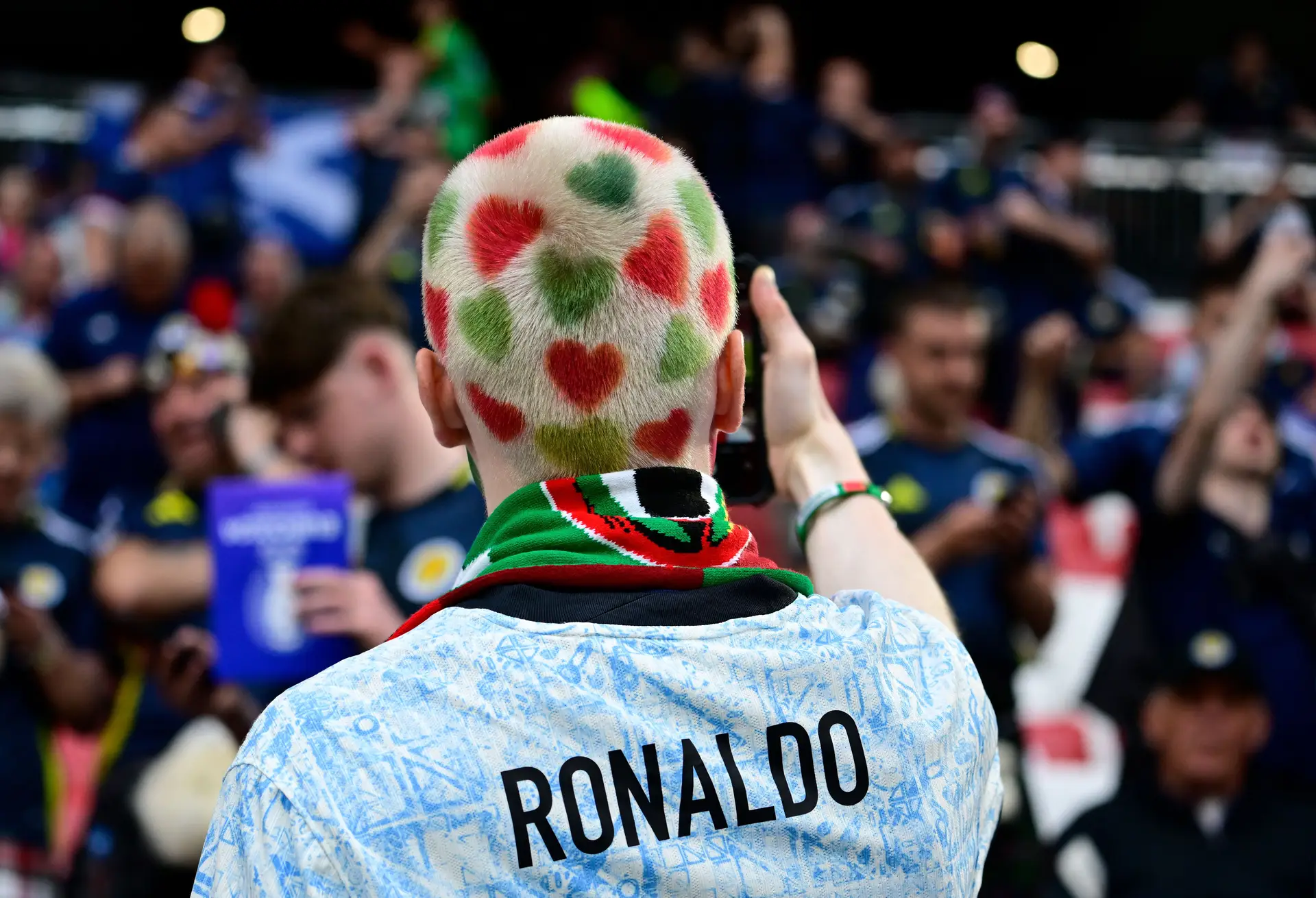 Euforia no primeiro treino de Portugal na Alemanha