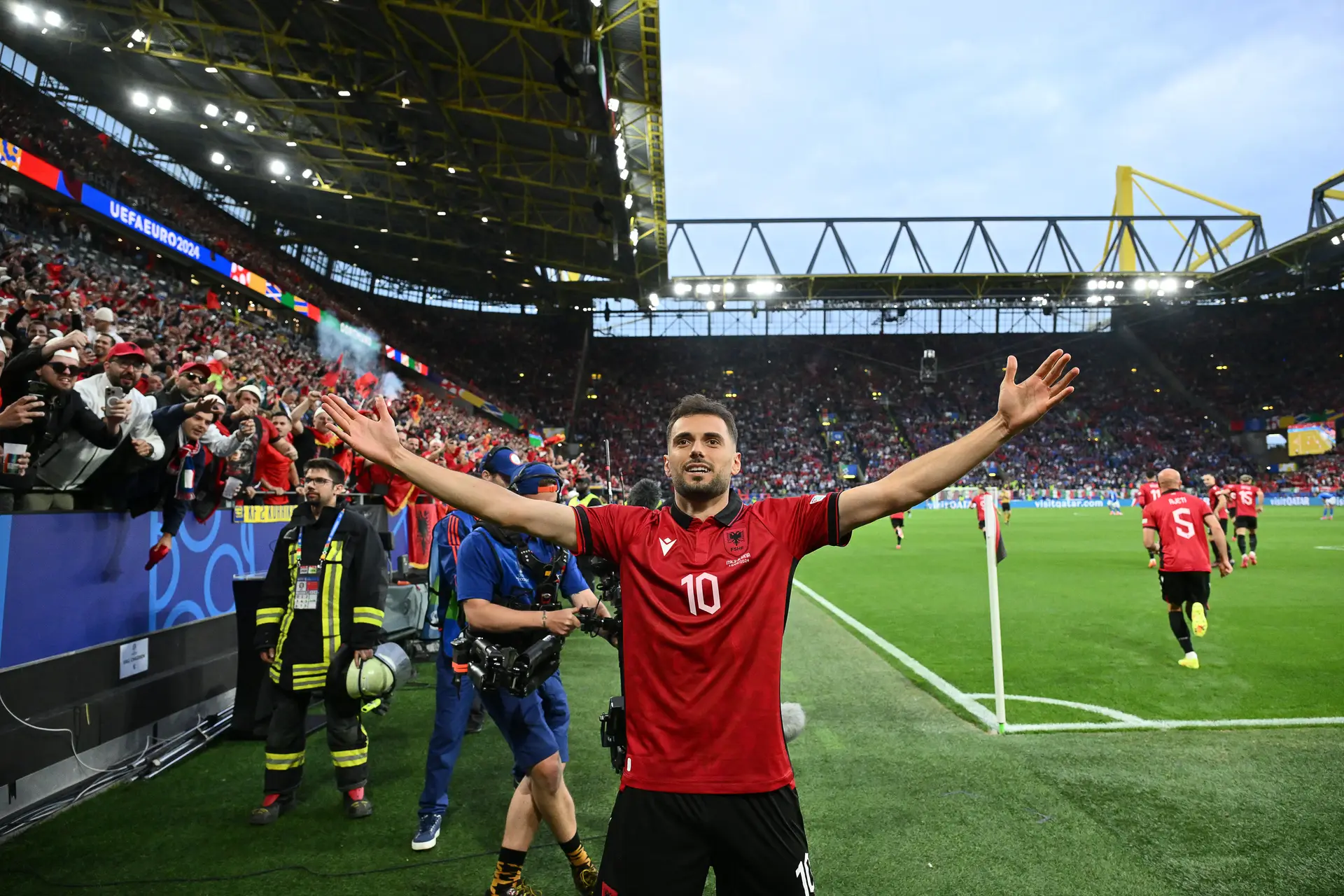 Euro 2024: golo do albanês Bajrami aos 23 segundos é o mais rápido em Europeus