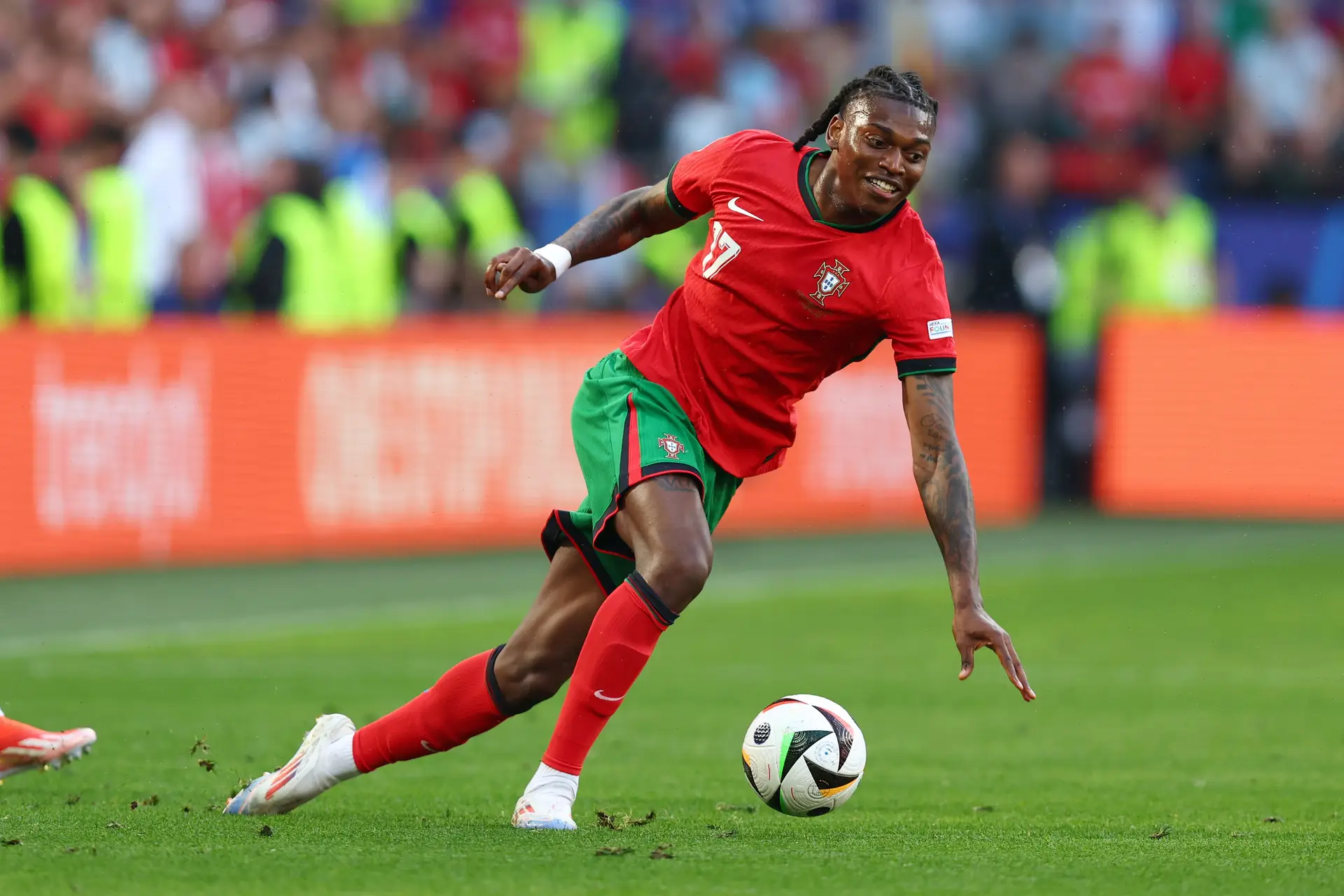 Rafael Leão dispensado da Seleção Nacional - SIC Notícias