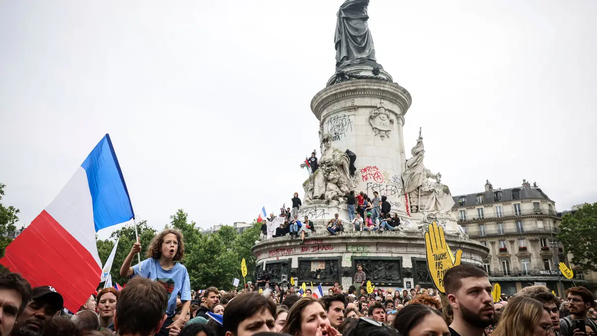 Protesto contra a extrema-direita em França