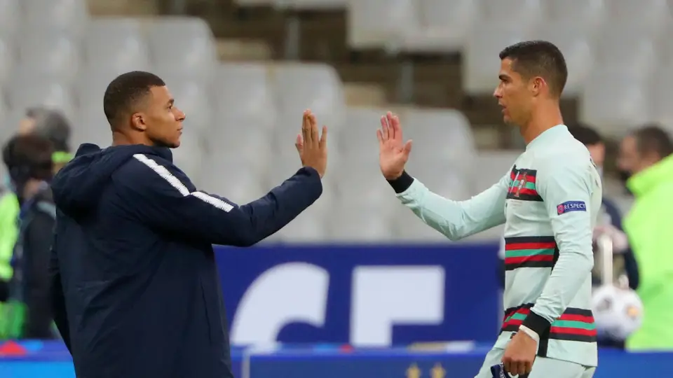 Kylian Mbappé e Cristiano Ronaldo
