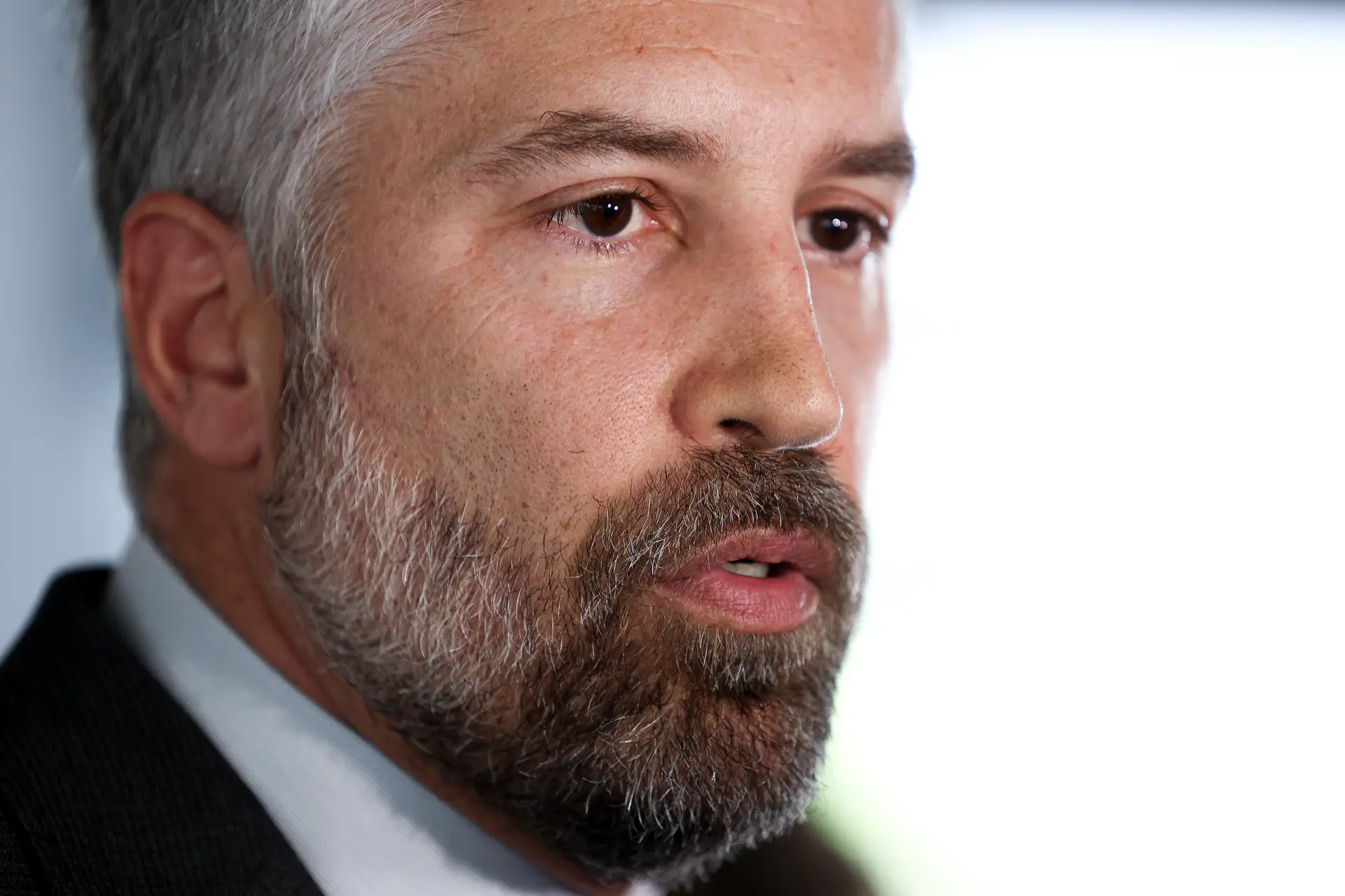 Pedro Nuno sublinha que não há acordo com Governo e rejeita pressa na decisão sobre o Orçamento