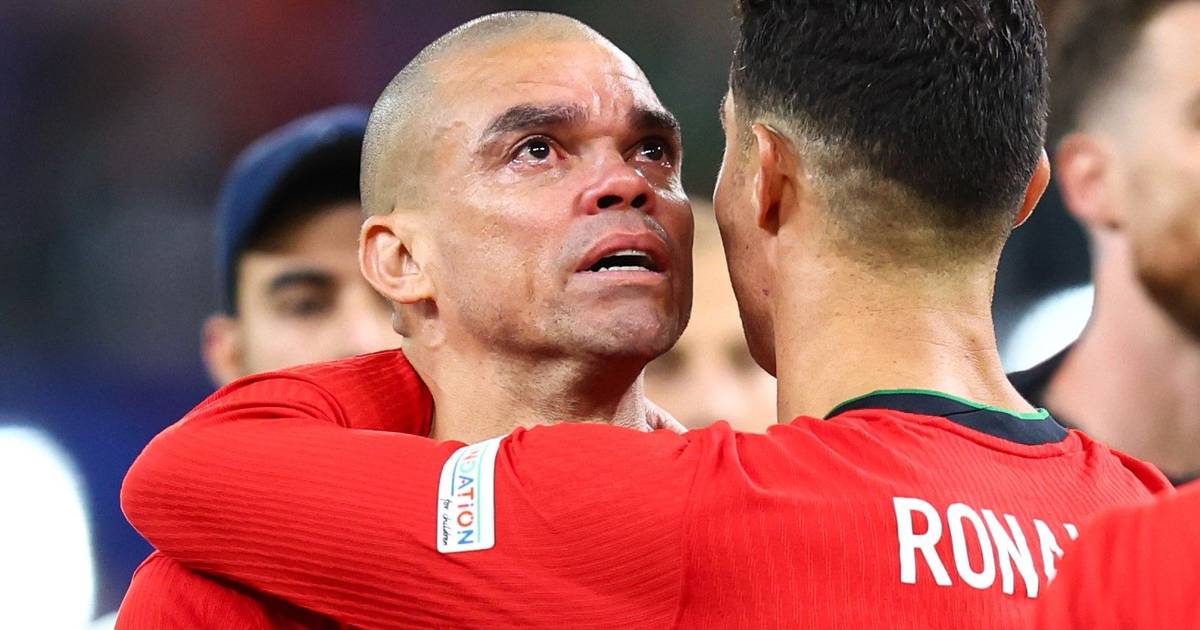 Pepe dá os parabéns a Ronaldo e fala sobre longa (e incomum) amizade