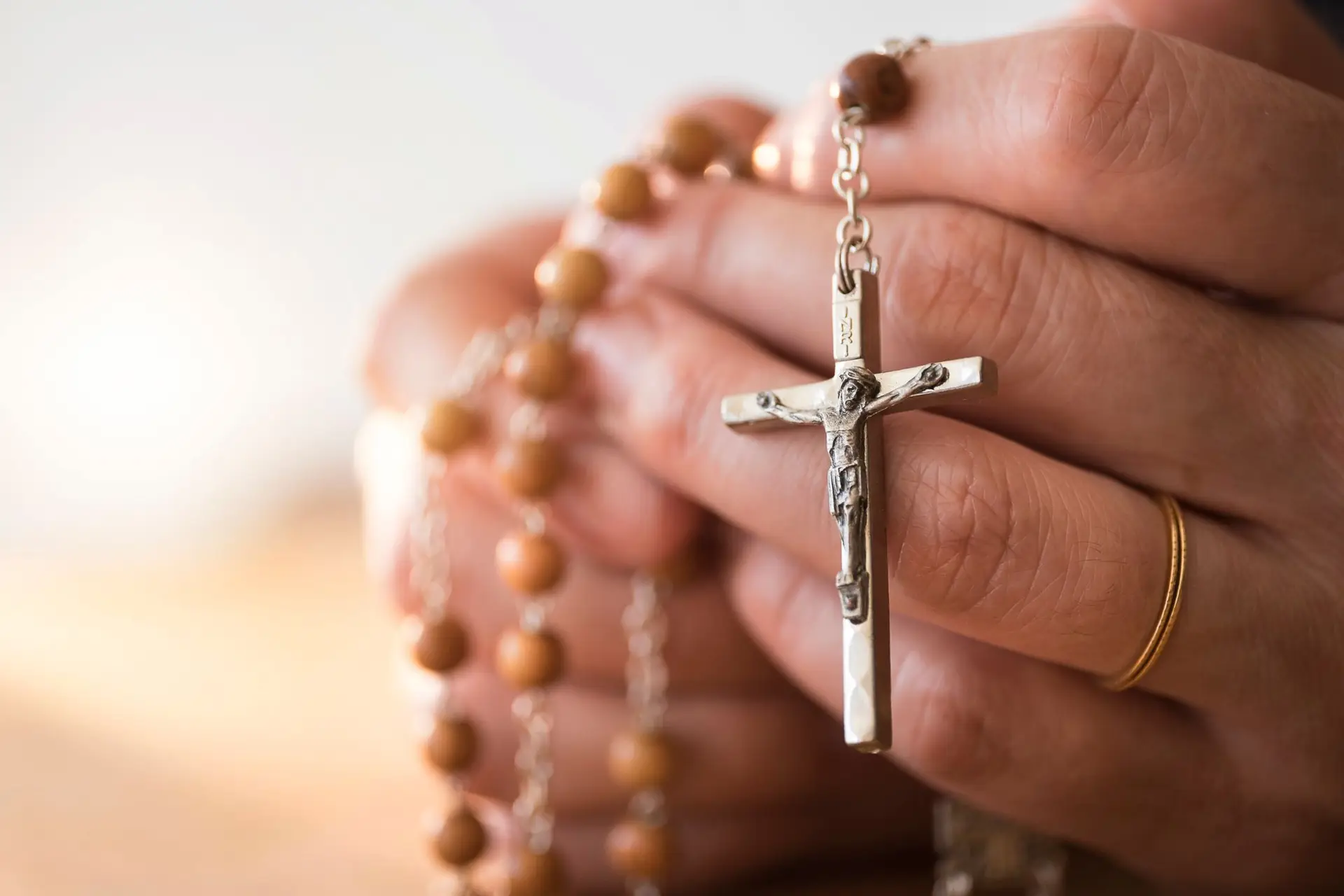 Uma “tabela de preços do sofrimento”: vítimas de abusos criticam forma escolhida pela Igreja para compensações