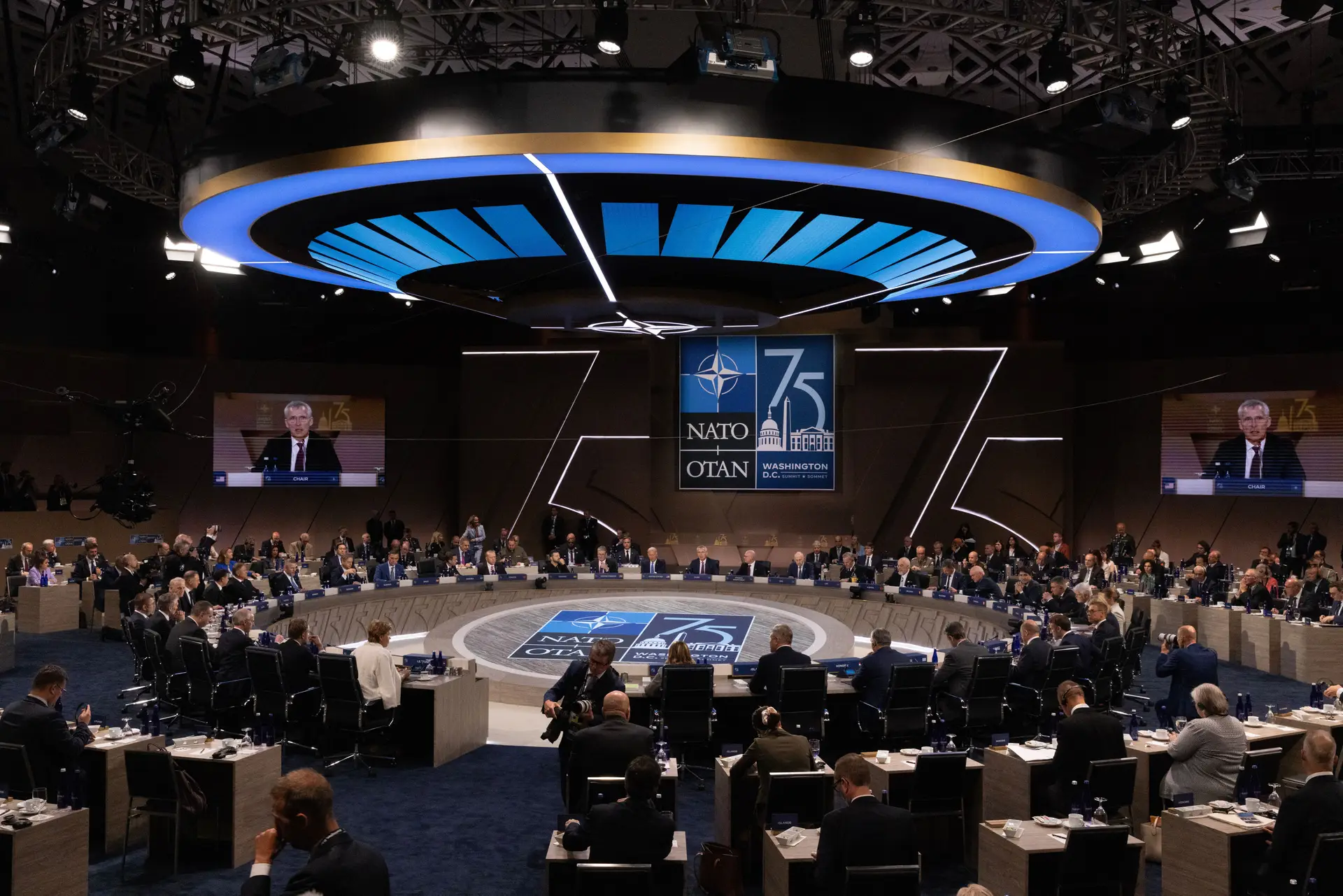 NATO: Portugal entre 24 signatários de compromisso com segurança da Ucrânia