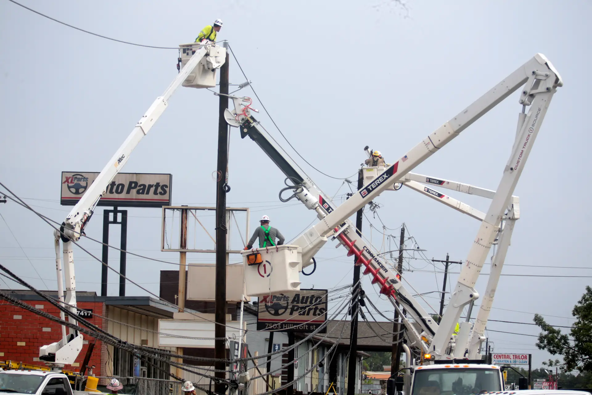 Mais de um milhão de pessoas em Houston há quatro dias sem eletricidade