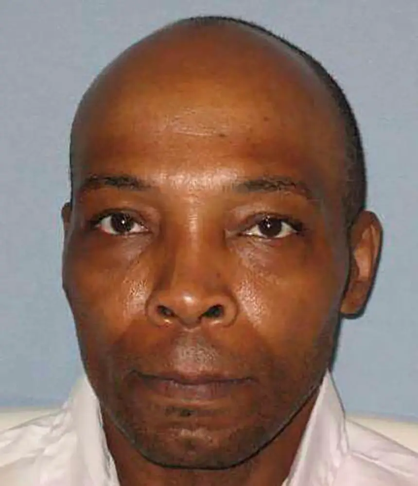 Keith Edmund Gavin, um norte-americano de 64 anos, condenado à morte por ter matado um condutor de carrinha em 1998, foi executado por injeção letal no Alabama.
