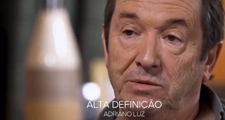 Adriano Luz: “É entre o ação e o corta que eu desligo da vida. Não há guerras nem finanças. É uma vez que ir ao psicólogo”
 #ÚltimasNotícias