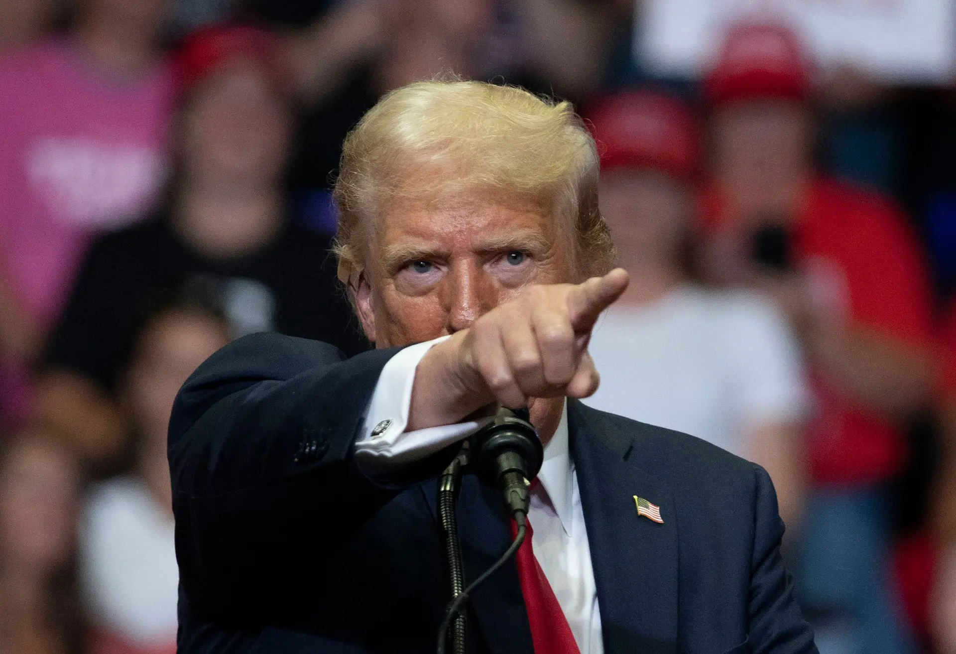 Donald Trump diz que Kamala Harris "será mais fácil de derrotar do que Joe Biden"