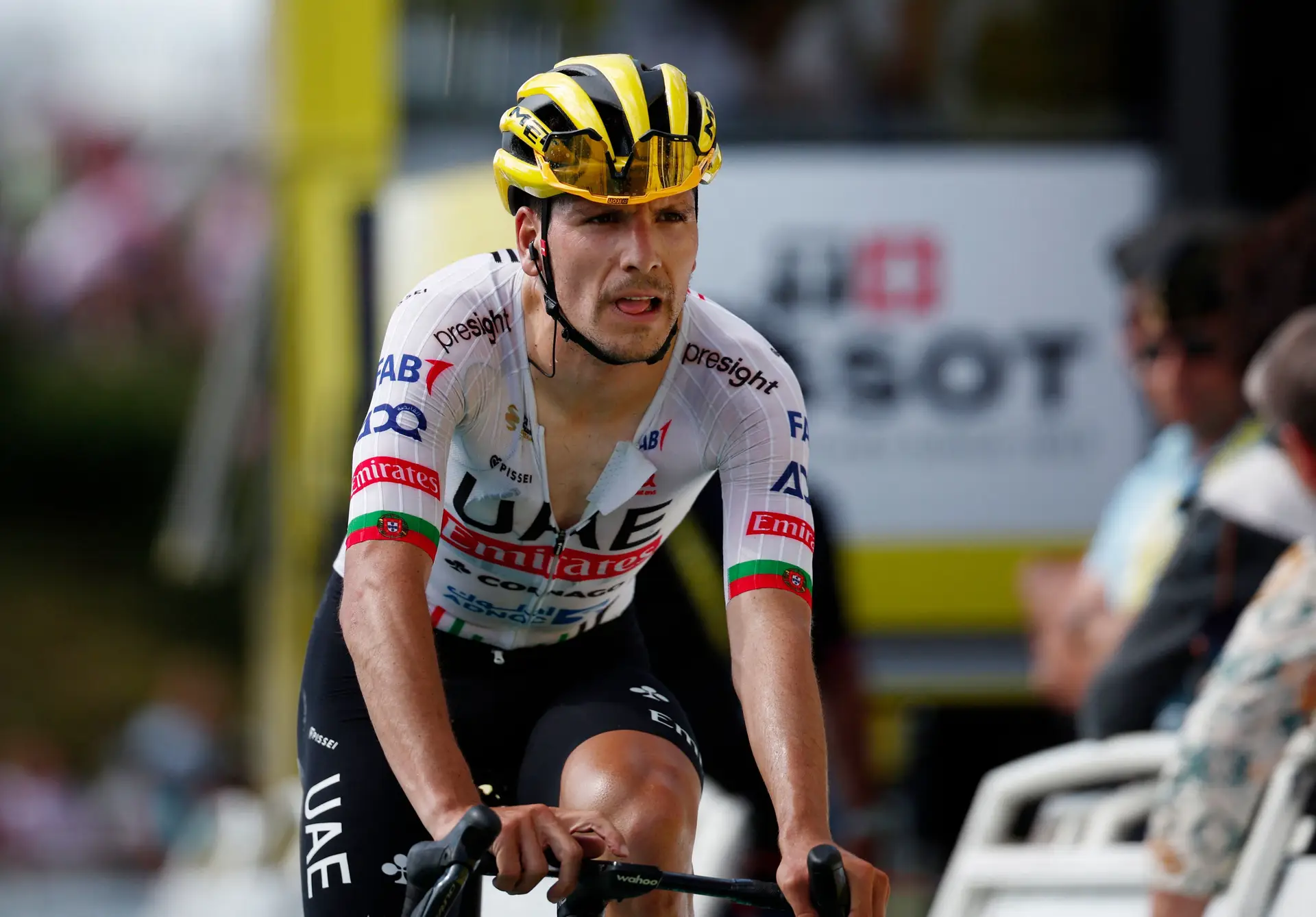 João Almeida est devenu le deuxième meilleur cycliste portugais du Tour ...