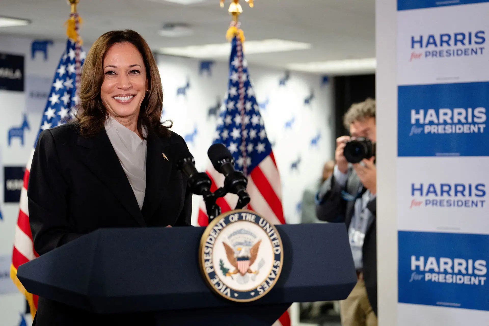 Kamala Harris "orgulhosa" por ter apoio para nomeação democrata