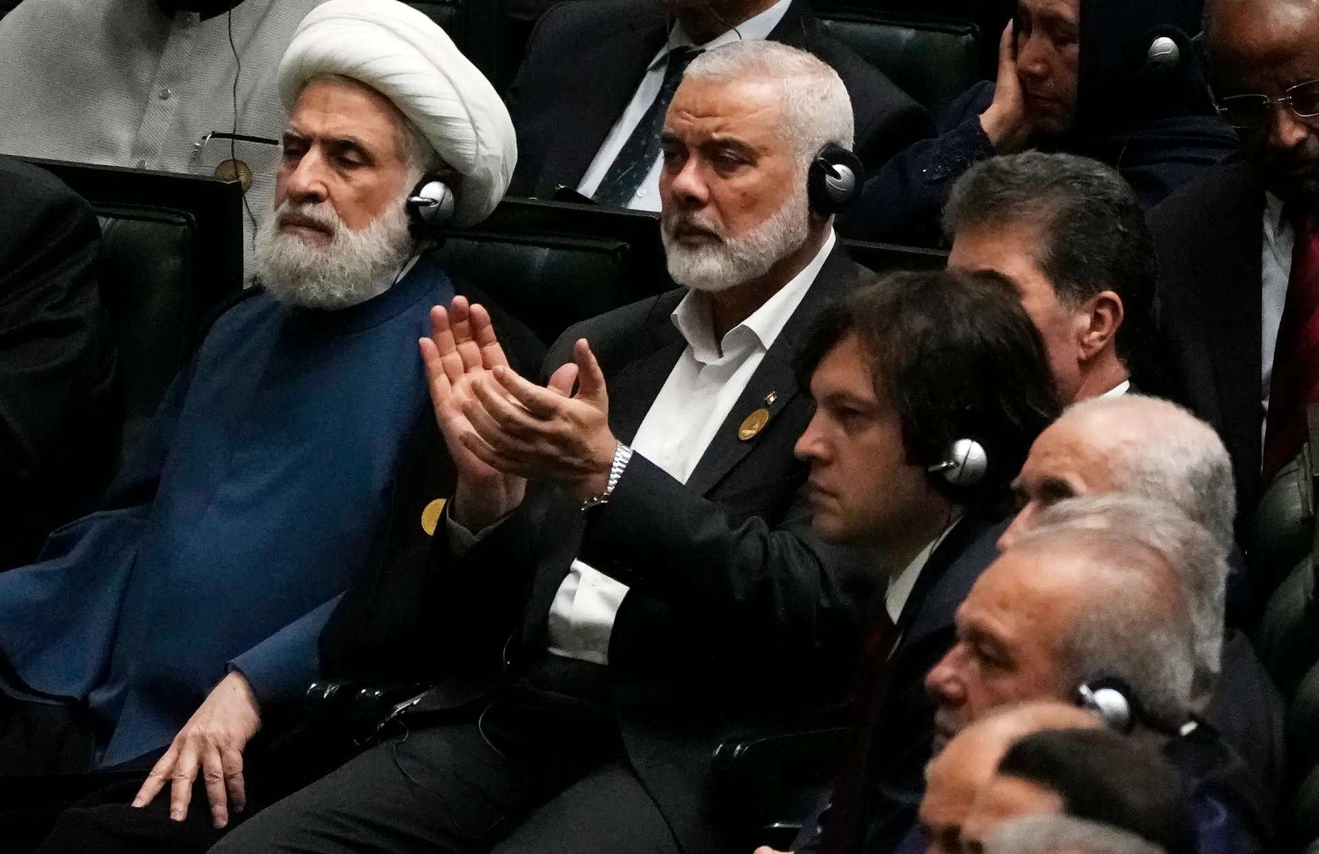 Ismail Haniyeh, líder do Hamas, e Sheikh Naim Kassem, líder do Hezbollah.