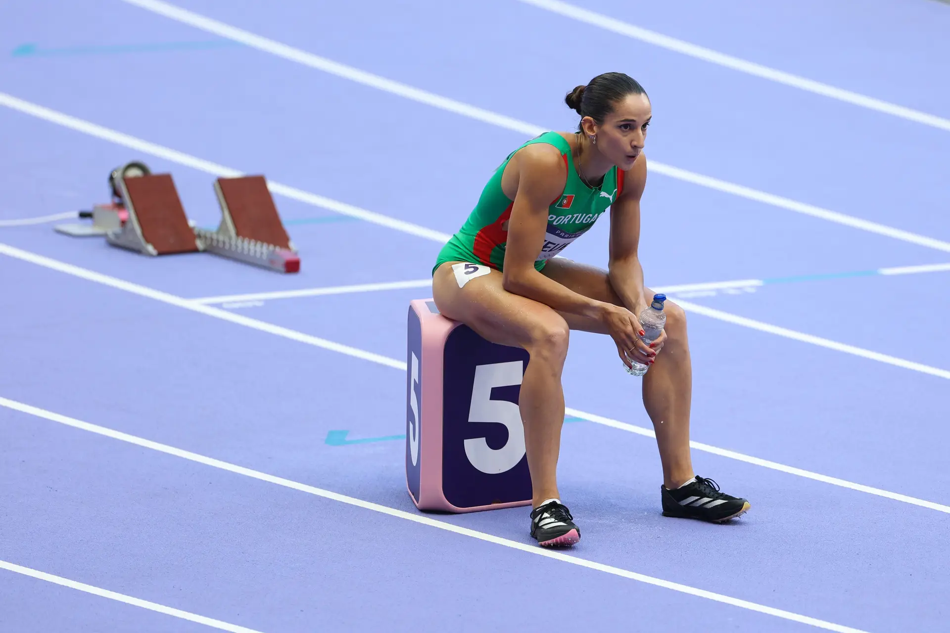 Paris 2024: Cátia Azevedo eliminada na repescagem dos 400 metros